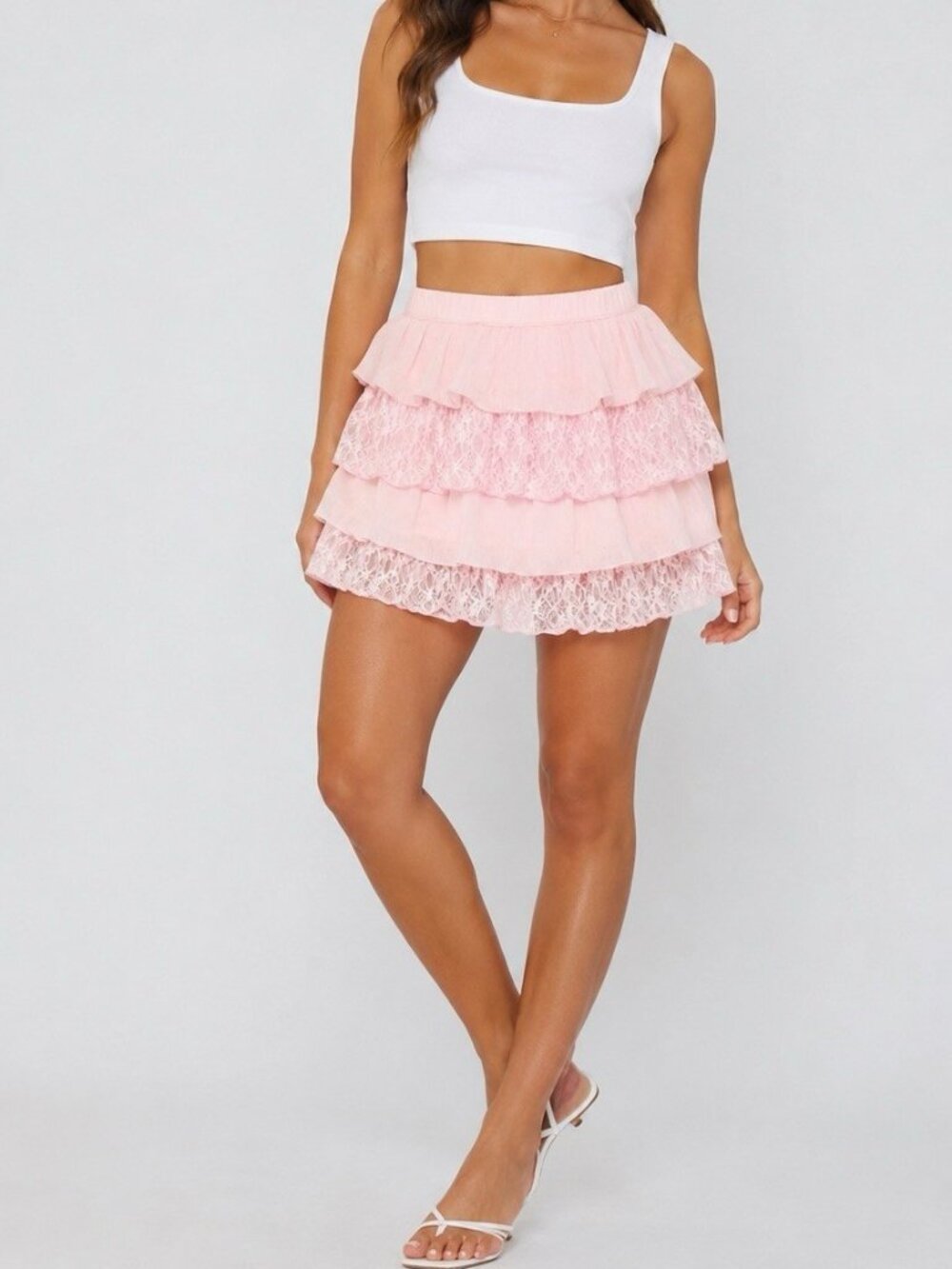 NWT Hollister Tiered Chiffon Lace Mini Skirt Skort Womens Size M Pale Pink Solid